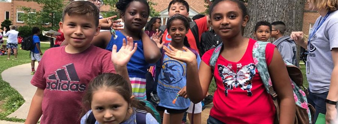 kids-waving2.jpg